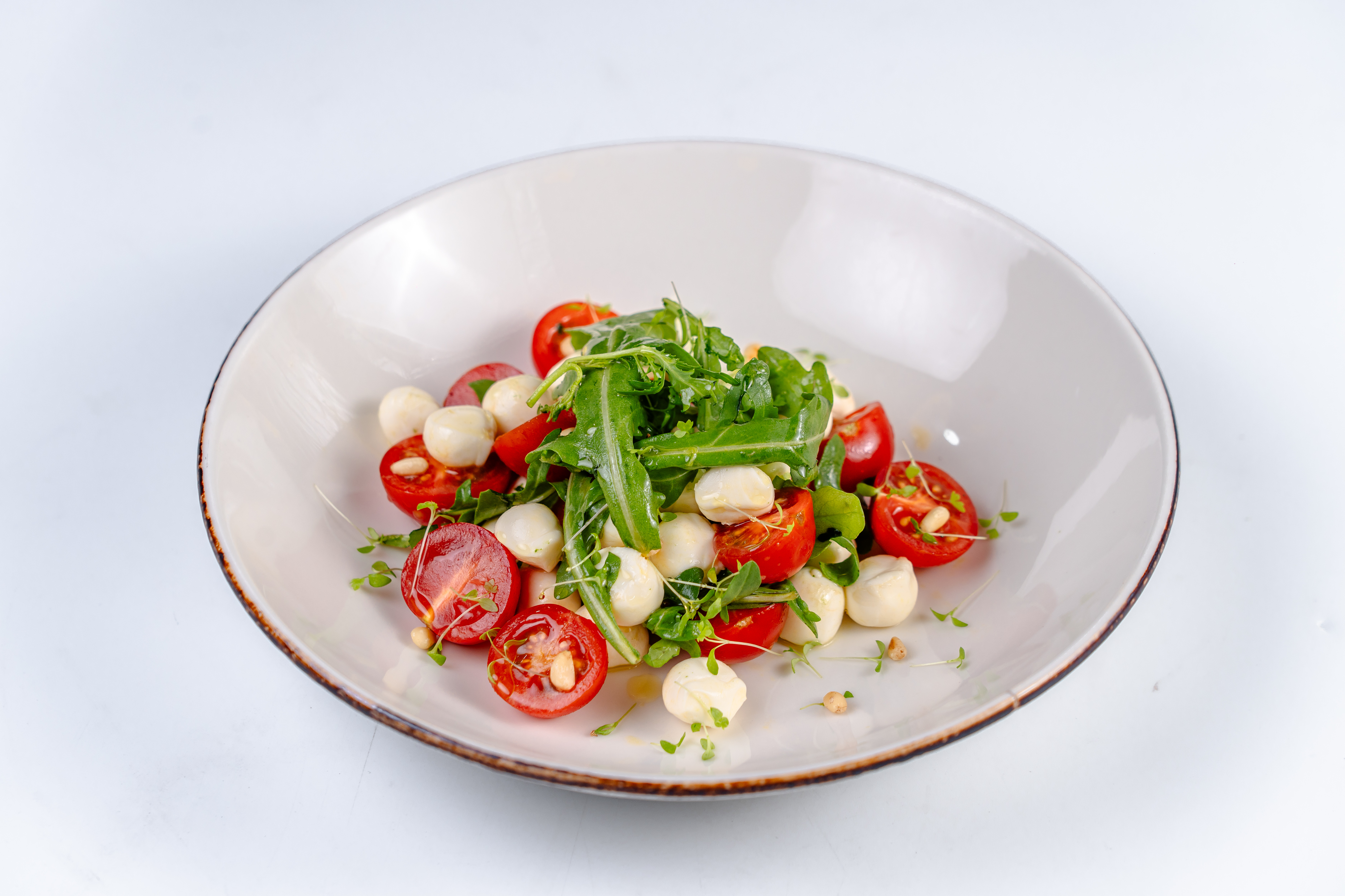 Салат с "Рулетиками из Форели"